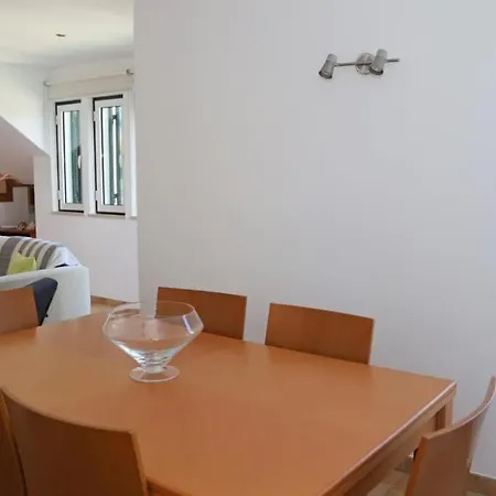 Rio - Jacuzzi & South Facing Pool Hotel Quarteira