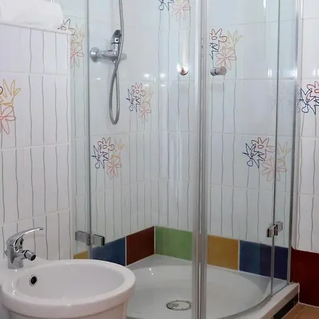 Rio - Jacuzzi & South Facing Pool Hotel 4*