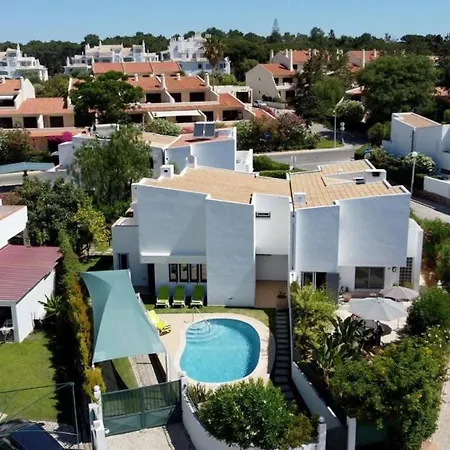 Rio - Jacuzzi & South Facing Pool