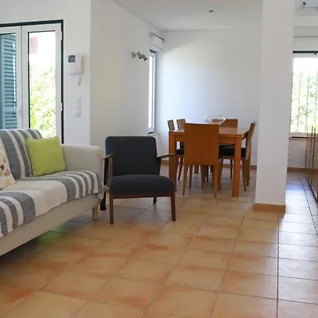 Rio - Jacuzzi & South Facing Pool Hotel Quarteira